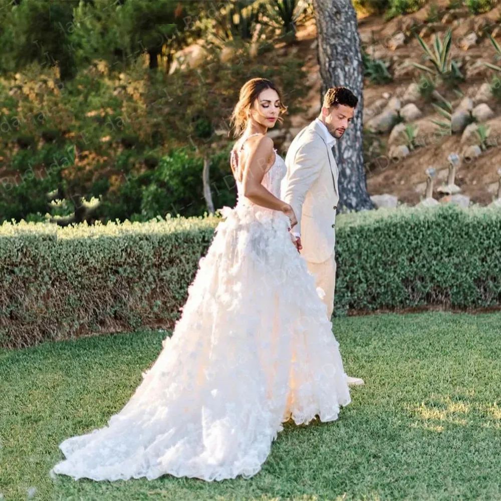 Spaghetti Strap 3D Floral Lace Wedding Dress – New Style Bridal Gown