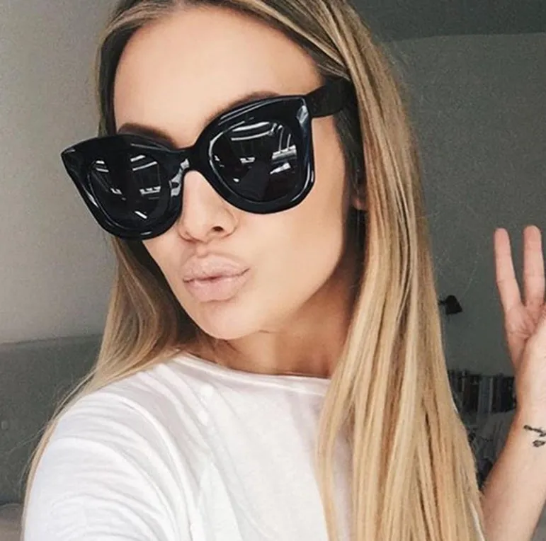 Swanky Cat Eye Sunglasses Shades.