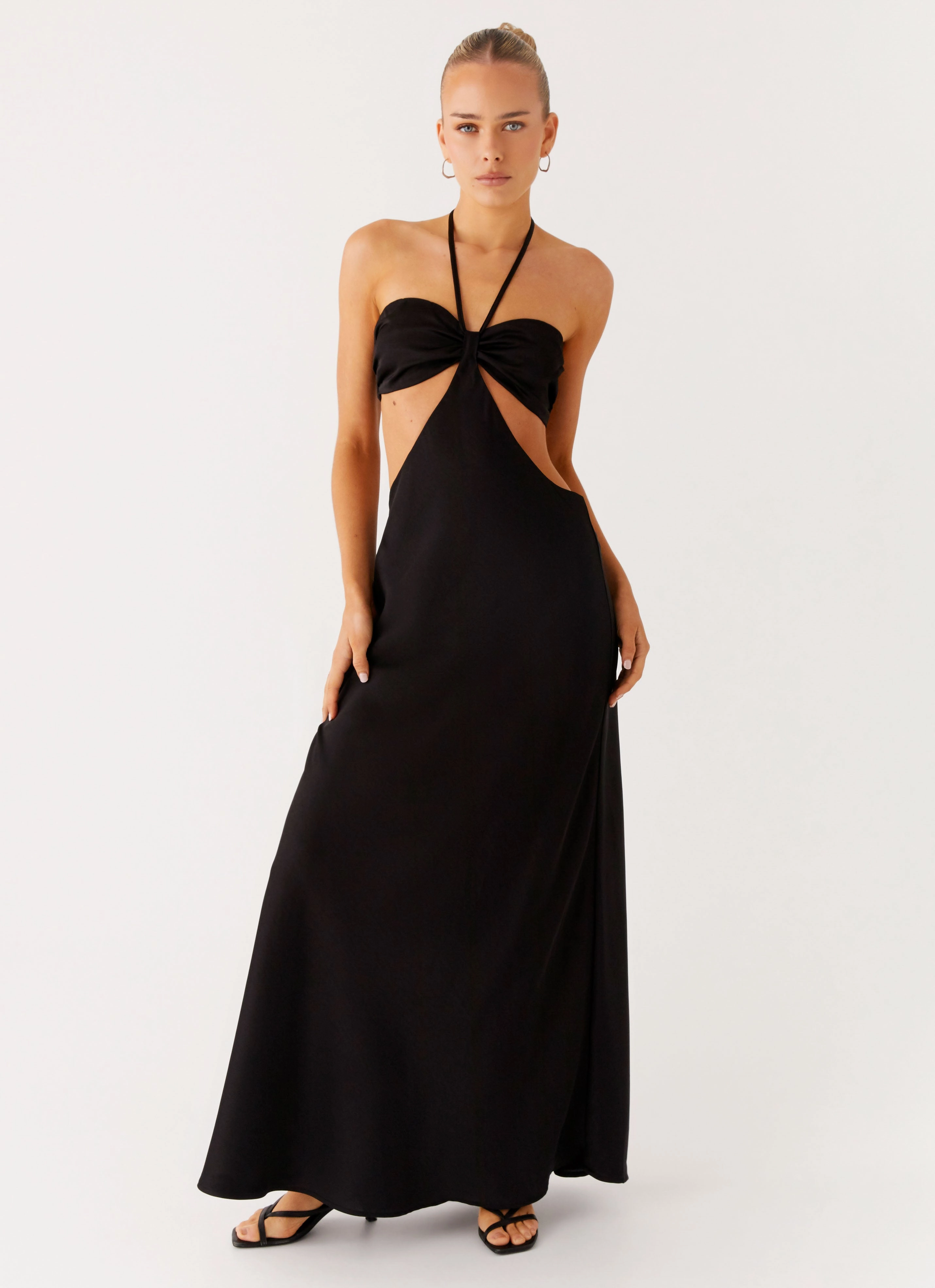 Sweetheart Cut Out Maxi Dress - Black
