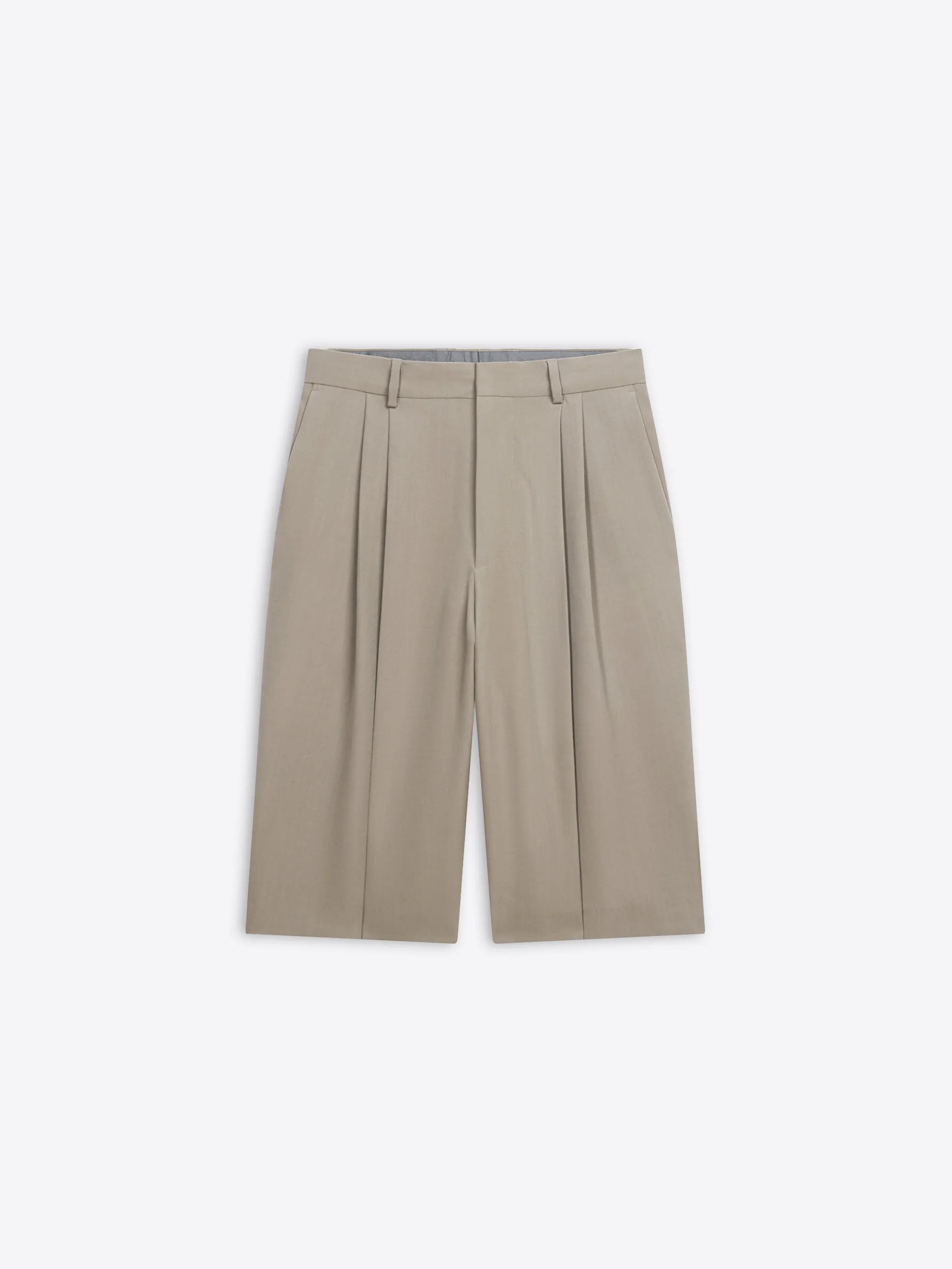 Tailored wool shorts