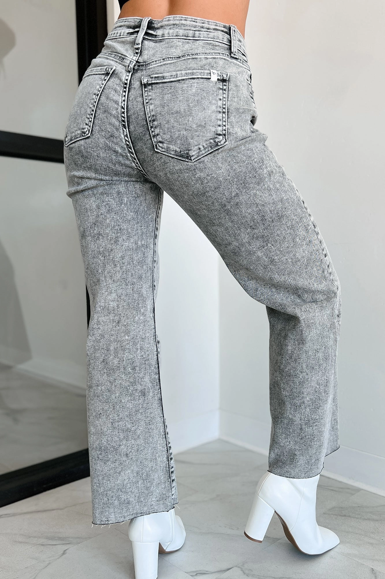 Tannis High Rise Wide Leg Sneak Peek Jeans (Light Acid)