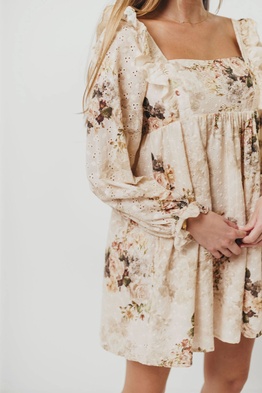 Tayler 100% Cotton Mini Dress in Beige Floral