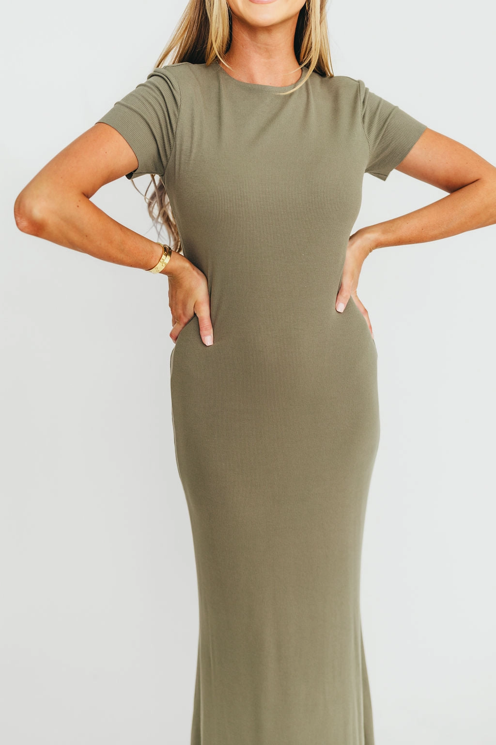 The Charlie Ribbed Maxi Dress in Dusty Olive Green - Bump Friendly