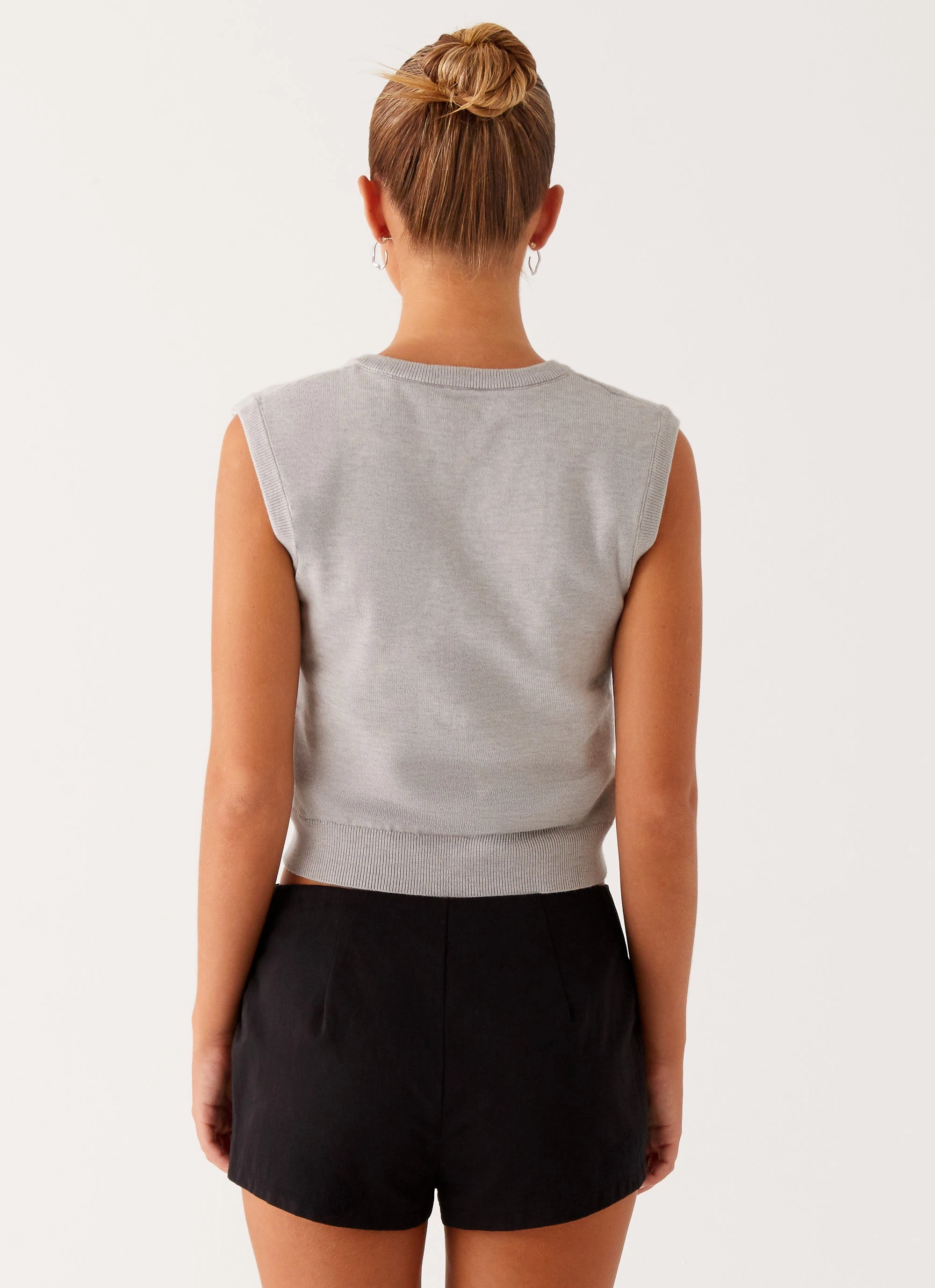 Tyne Knit Vest - Grey