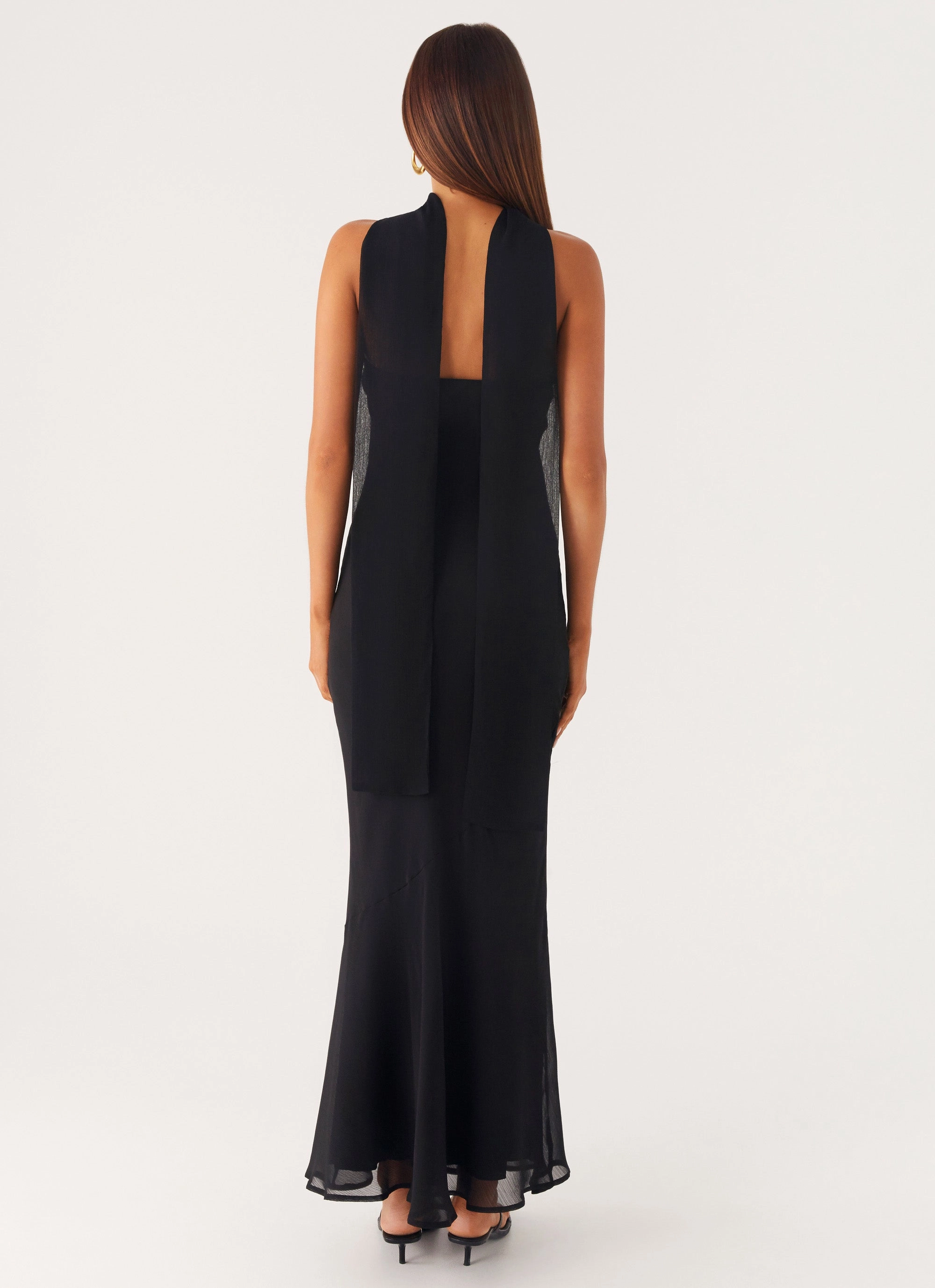 Under the Pagoda Maxi Dress - Black