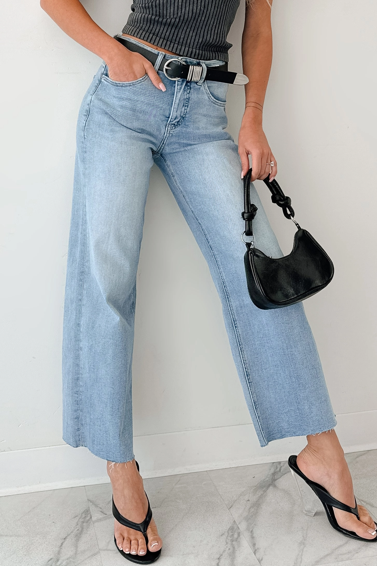 Victor Wide Leg Mica Denim Jeans (Light Blue)