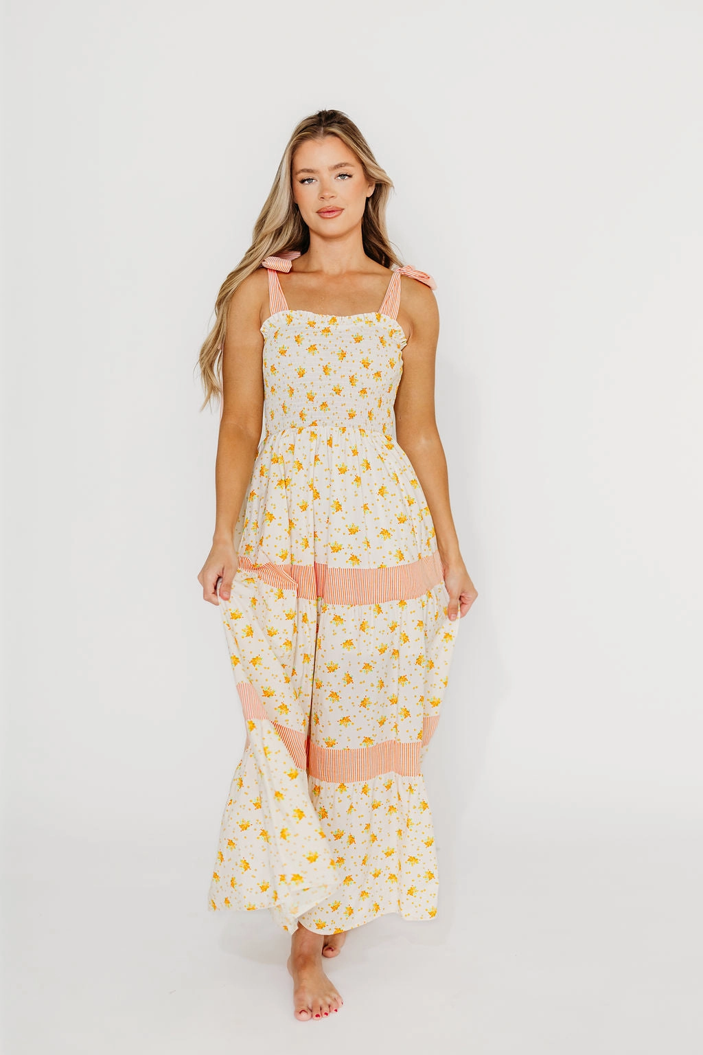 Vida Floral Maxi Dress in White/Orange