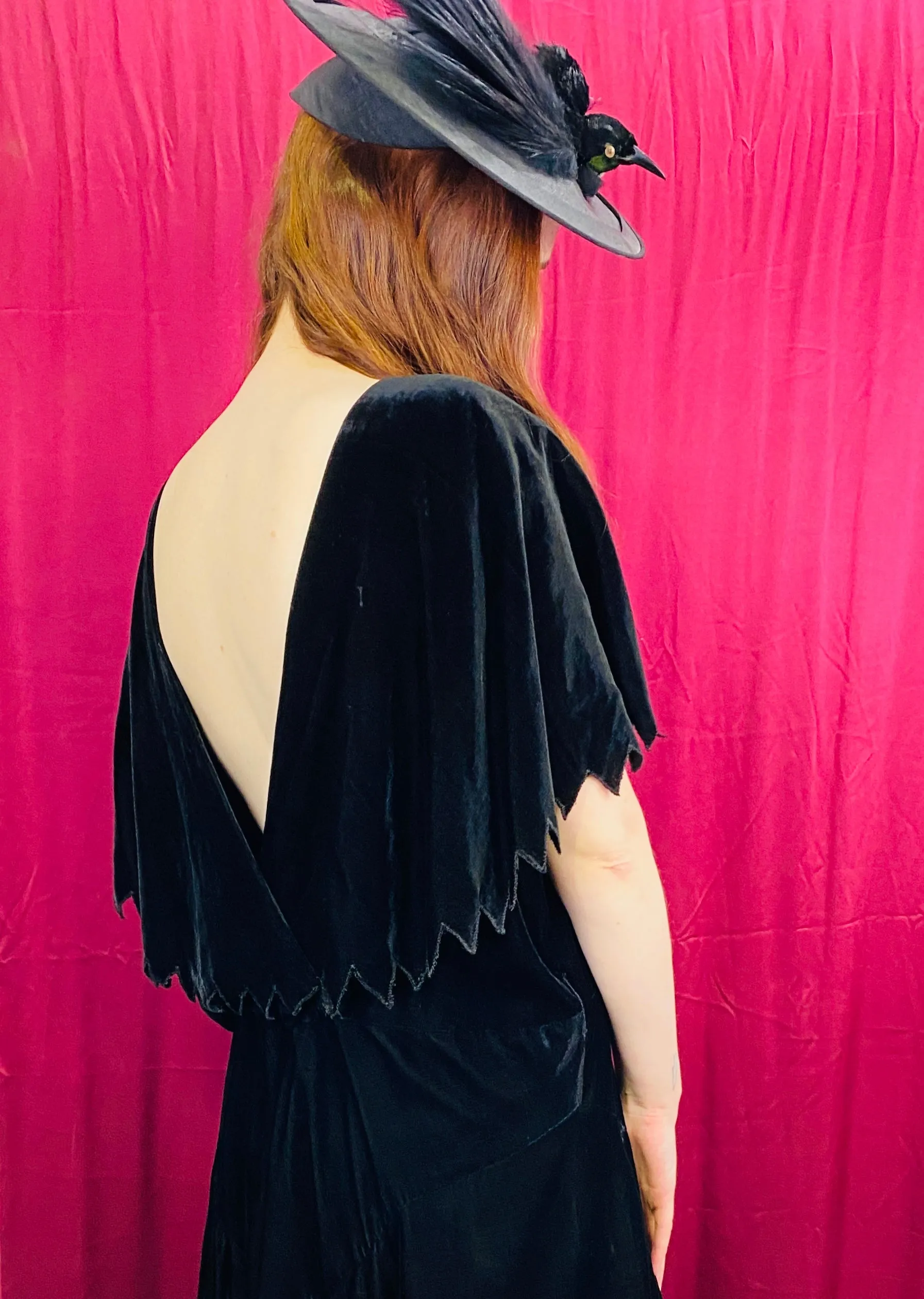 Vintage 1920s/ 30s Black Silk Velvet Zig-Zag Capelet Collar Dress, Deep V, B40"