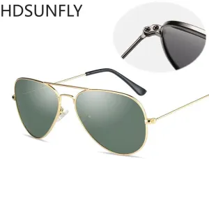 Vintage Classic Style UV400 Polarized Sunglasses for Men and Women