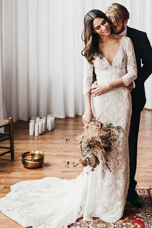 Vintage Ivory Lace Mermaid V-neck Wedding Dresses With Chapel Train, SW492