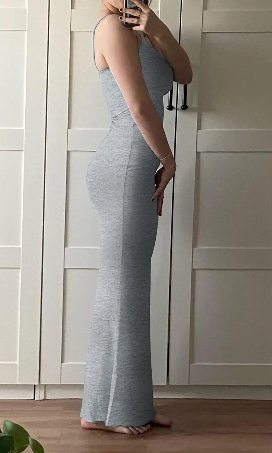 VIUTIL Women's Maxi Bodycon Dress Sexy Spaghetti Strap Sleeveless Tight Slip Long Dresses 2023