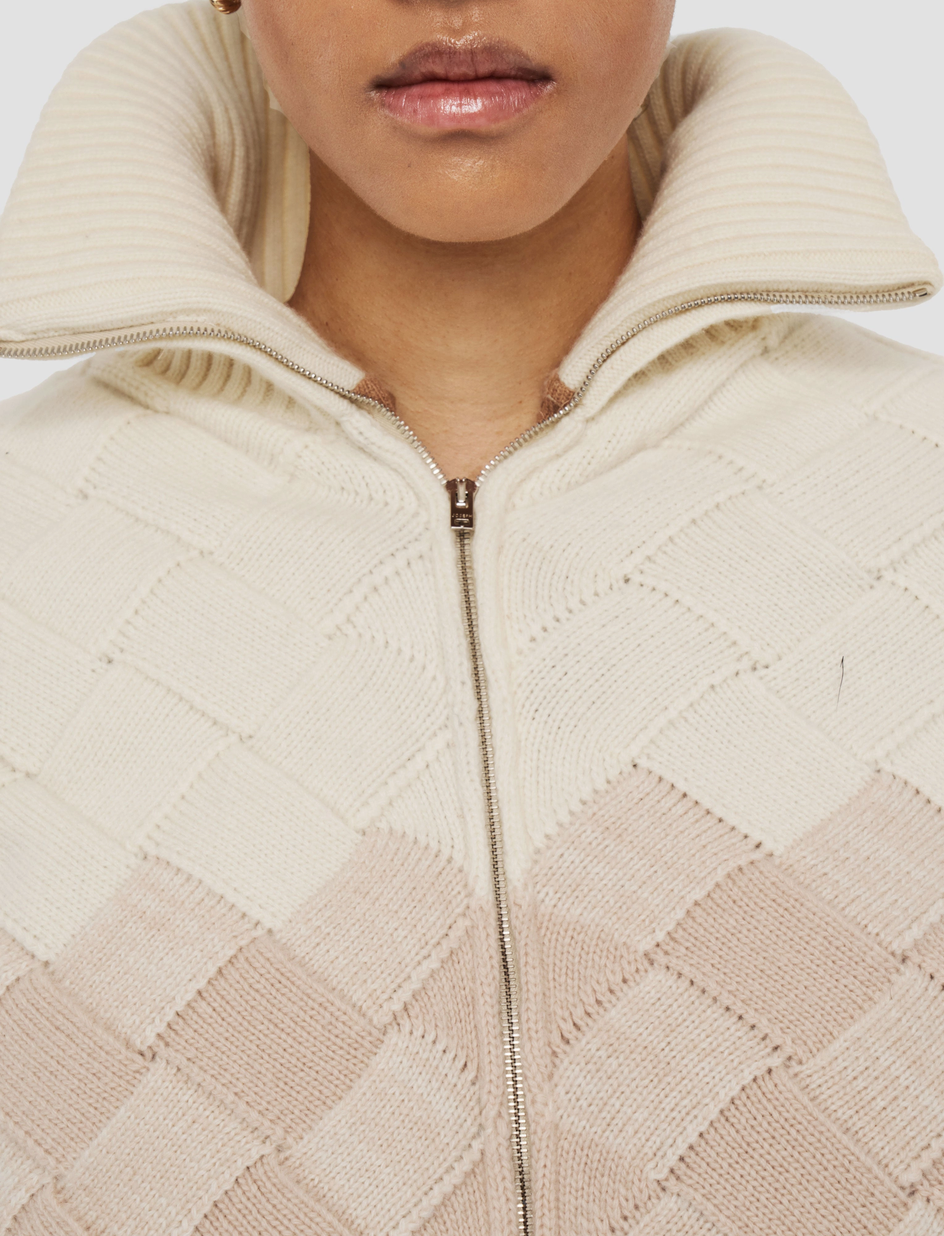 Weave Knit Puffer Jacket