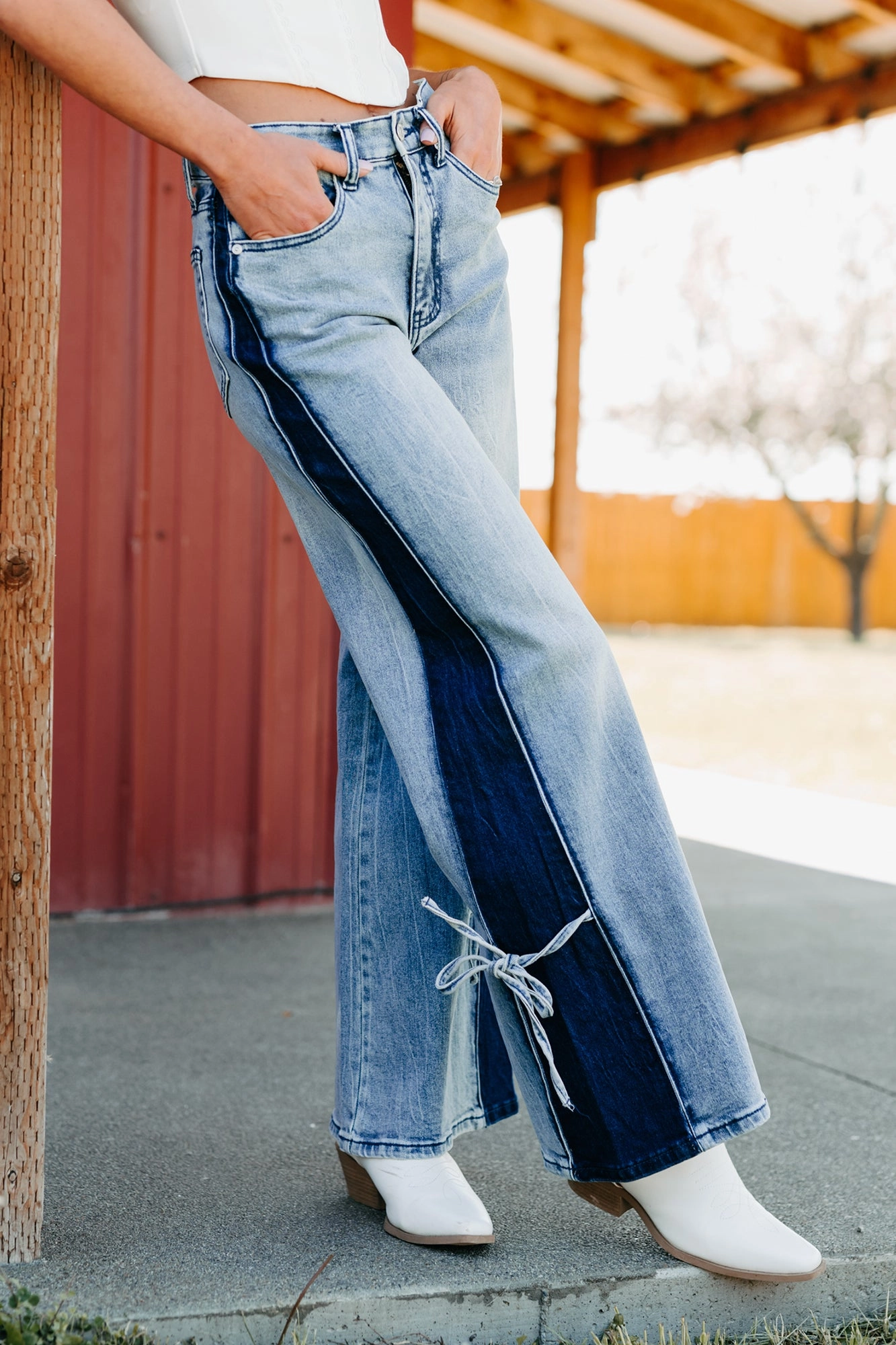 Wes Contrast Side Saige Denim Wide Leg Jeans (Medium Light)