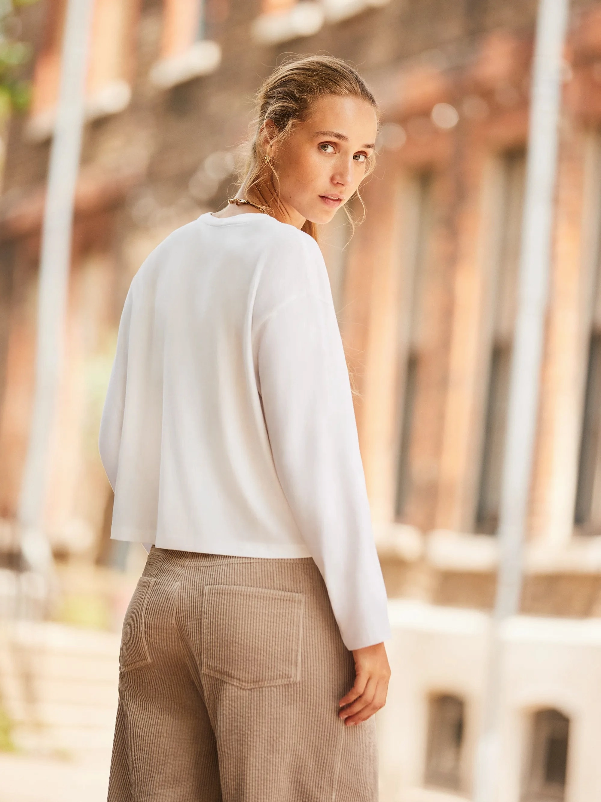 White Long-Sleeved Organic Cotton T-Shirt