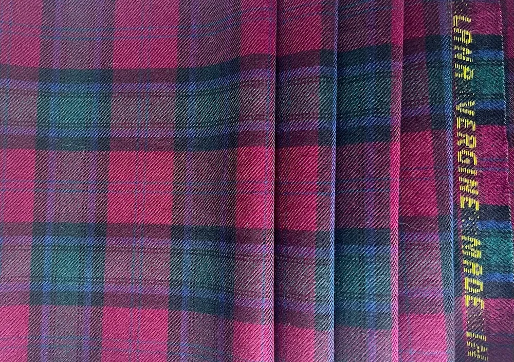 Wine, Bottle Green & Navy Virgin Wool Twill Tartan Plaid (Made in Italy)