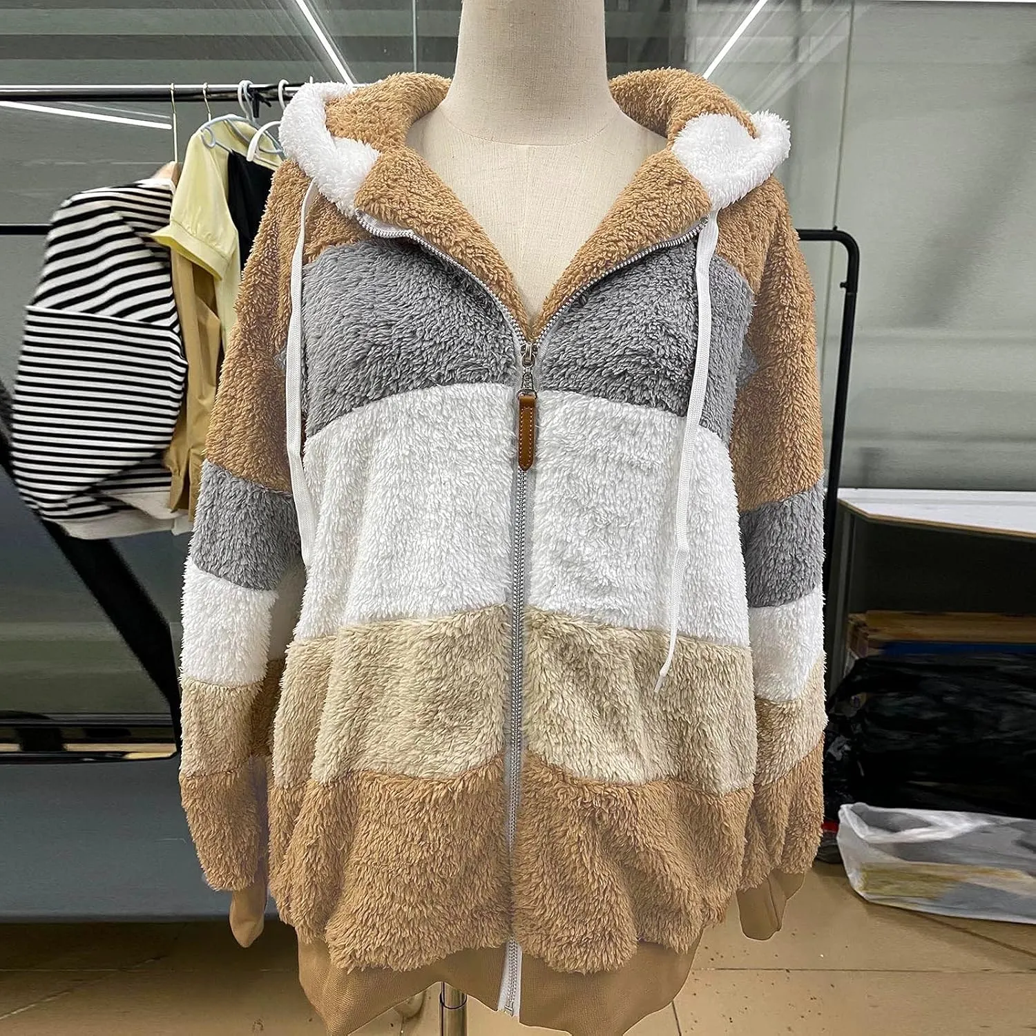 Winter Coats for Women,Long Sleeve Sherpa Jackets with Pockets,Thicken Fluffy Coat Outwear