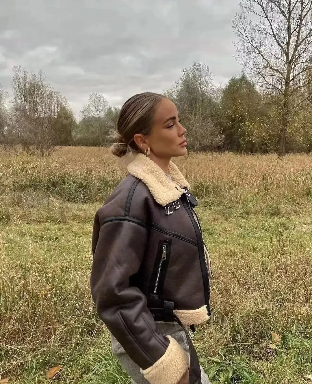 Winter Women Streetwear Faux Lamb Leather Fur Short Jacket With Belt Moto Biker Thick Warm Faux Sheepskin Coat
