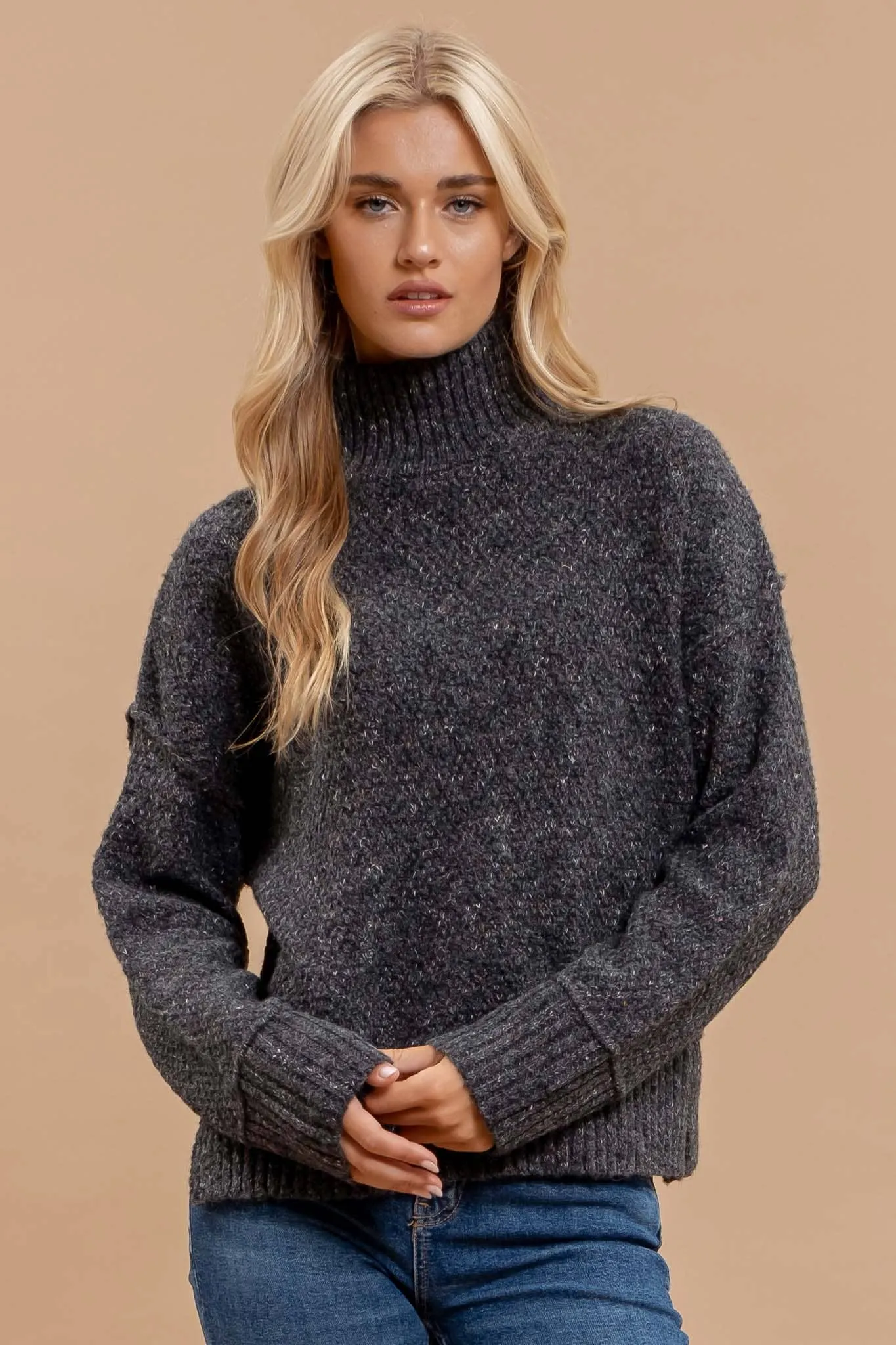 Wool Blend Textured Turtleneck Sweater in Charcoal and Dark Hunter