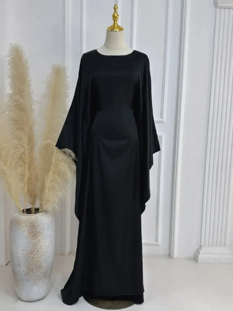 Zeyna - Satin silk dress with cape sleeves